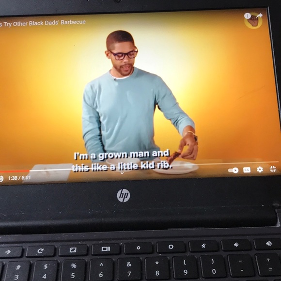 Computer - Picture 3 of 3